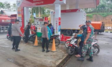 Bentuk Sinergitas Babinsa Dan Bhabinkamtibmas Patroli Bersama