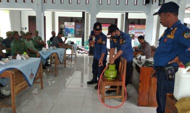 Linmas Papringan Diberi Materi TNI-Polri Dan Damkar