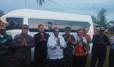Dandim 1701 Jayapura Dampingi  Bupati Keerom Safari Natal