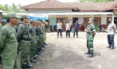 Satlinmas Plana Diberi Bekal TNI-Polri Somagede