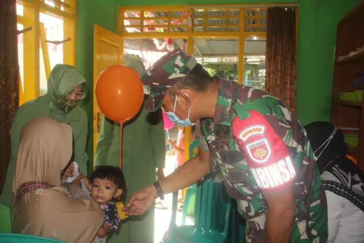 Cegah Stunting, Babinsa Dampingi Pertemuan Kelas Balita