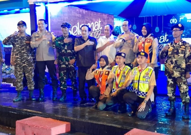 Forkopimda Kunjungi Sejumlah Gereja Dan Pos Keamanan di Banyumas