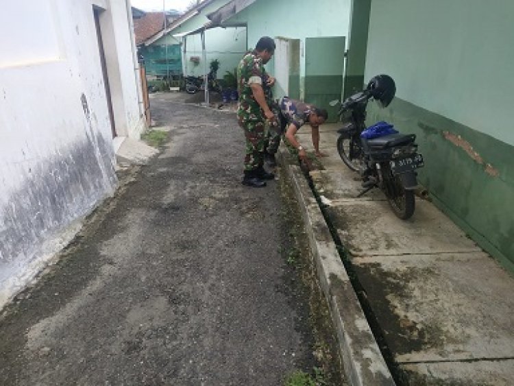 Pembersihan Lingkungan Kantor Ciptakan Pola Hidup Sehat dan Bersih
