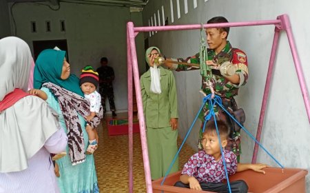 Cegah Stunting, Babinsa Aktif Dampingi Petemuan Kelas Balita