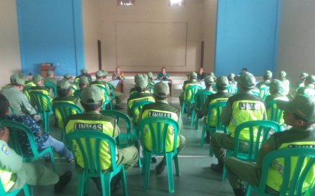 TNI-Polri Pekuncen Gembleng Satlinmas