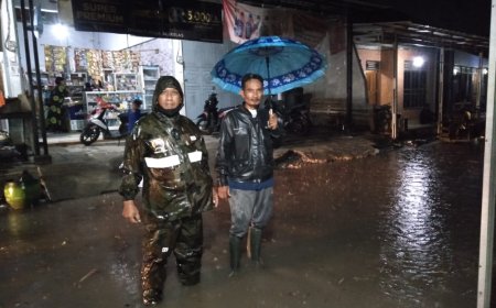 Babinsa Koramil 07 Adiwerna Pantau Banjir Di Wilayah Binaan