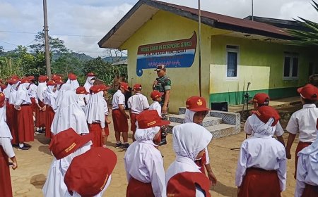 Babinsa Latih PBB Kepada Siswa SD Negeri 3 Binangun