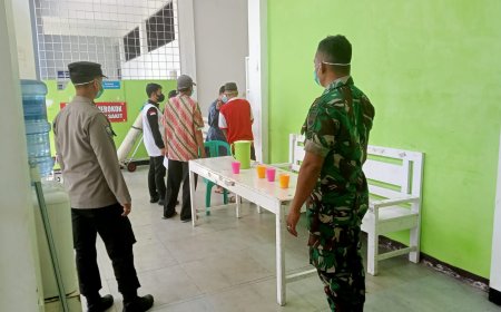 TNI Polri Turun Langsung Dampingi Evakuasi Orang Dengan ODGJ