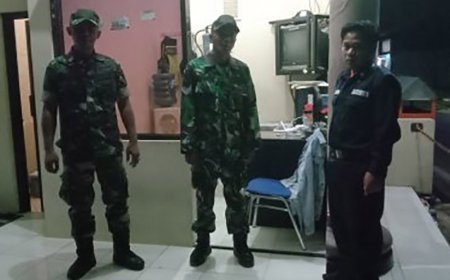 Babinsa Aktif Patroli Malam Di Wilayah Binaan
