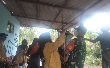 Babinsa Bersama  Mahasiswa  Kkn Unsoed Dalam Kegiatan Posyandu