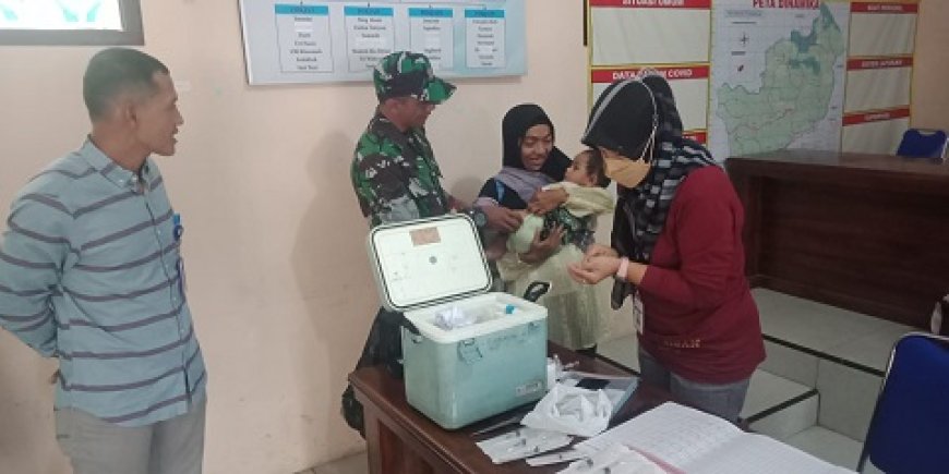 Wujudkan Balita yang sehat Babinsa Dampingi Kegiatan Posyandu Balita