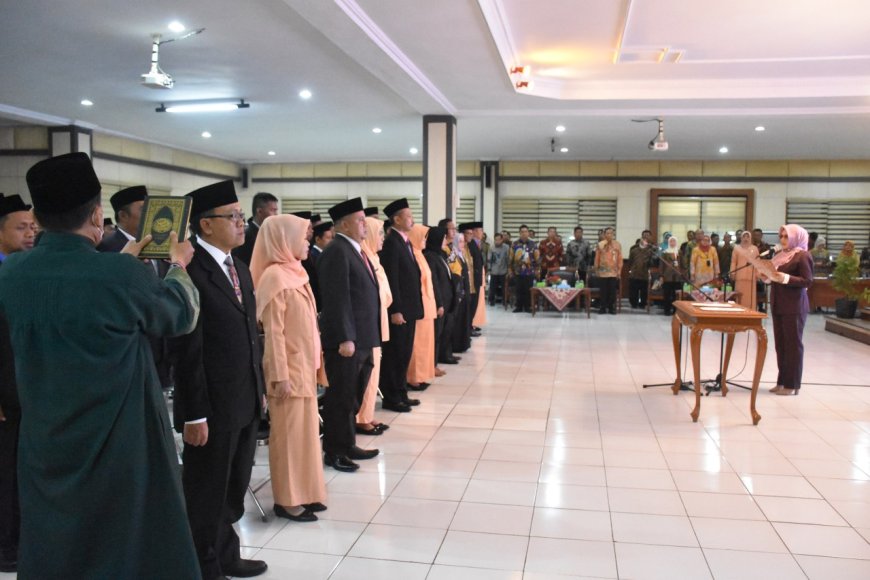 Bupati Fadia Arafiq Lantik 78 Pejabat Struktural