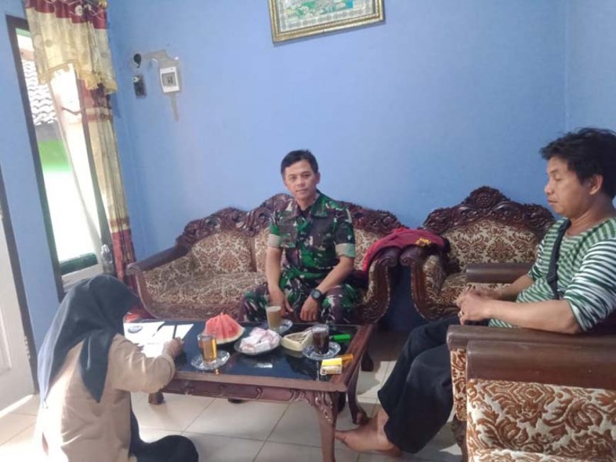 Babinsa Jalin Silaturahmi Dengan Warga Binaan