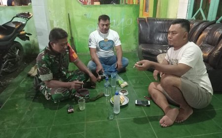 Keakraban Babinsa Kodim Tegal Dan Warganya,Tumbuhkan Kekompakan Serta Kemanunggalan TNI - Rakyat