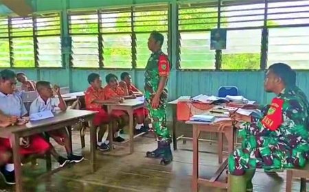 Melatih Ketangkasan Berpikir Cepat Babinsa Koramil Kaureh Adakan Lomba Cerdas Cermat