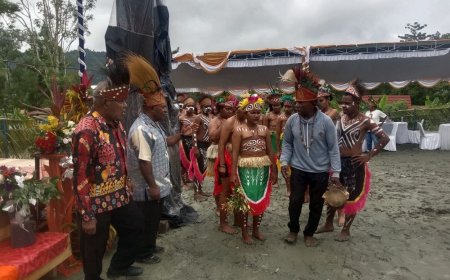 Kasdim Jayapura Hadiri Acara Syukuran Pengukuhan Ondofolo Asli Kampung Waena