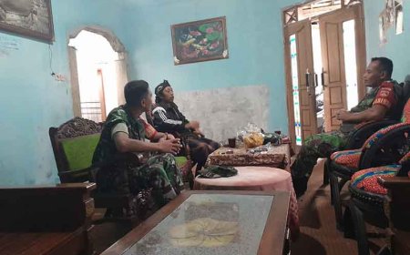 Babinsa Koramil 04 Karangkobar Terlibat dalam Kegiatan Komunikasi Sosial dengan Tokoh Masyarakat