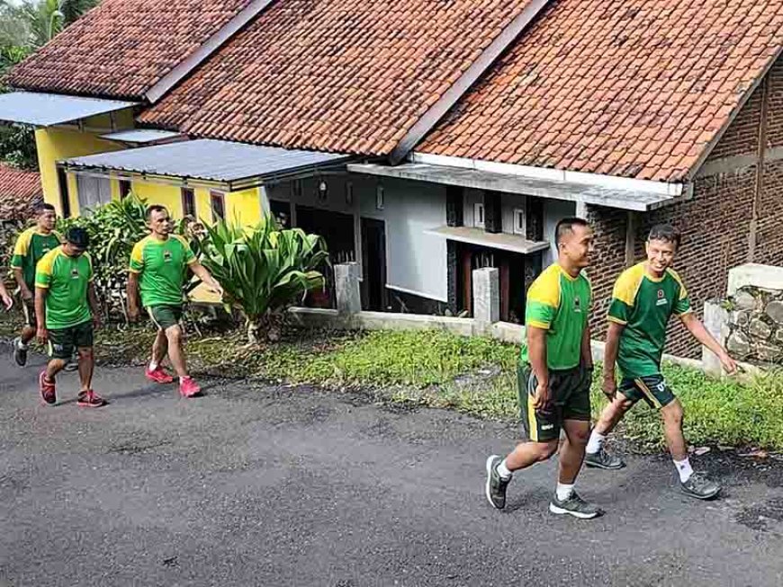 Melaksanakan Olahraga guna menunjang Tugas Pokok