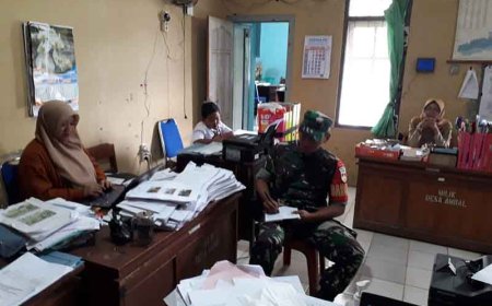 Serda Suratno Memperkenalkan Diri Sebagai Babinsa Baru di Koramil 04 Karangkobar