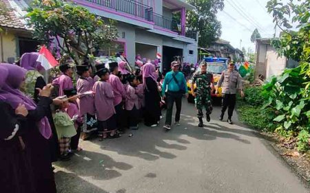 Kawal Pawai Taaruf  Khotmil Quran Akhirusanah TPQ