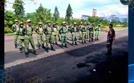 Bersinergi Latih Peraturan Baris Berbaris Satuan Perlindungan Masyarakat