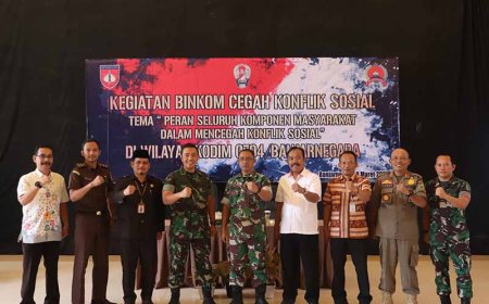 Upaya Preventif Menuju Persatuan dan Kesatuan Bangsa Melalui Binkom