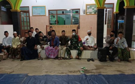 Pererat Silahturahmi Di Bulan Ramadhan, Babinsa Koramil Tegal Selatan Lakukan Komsos