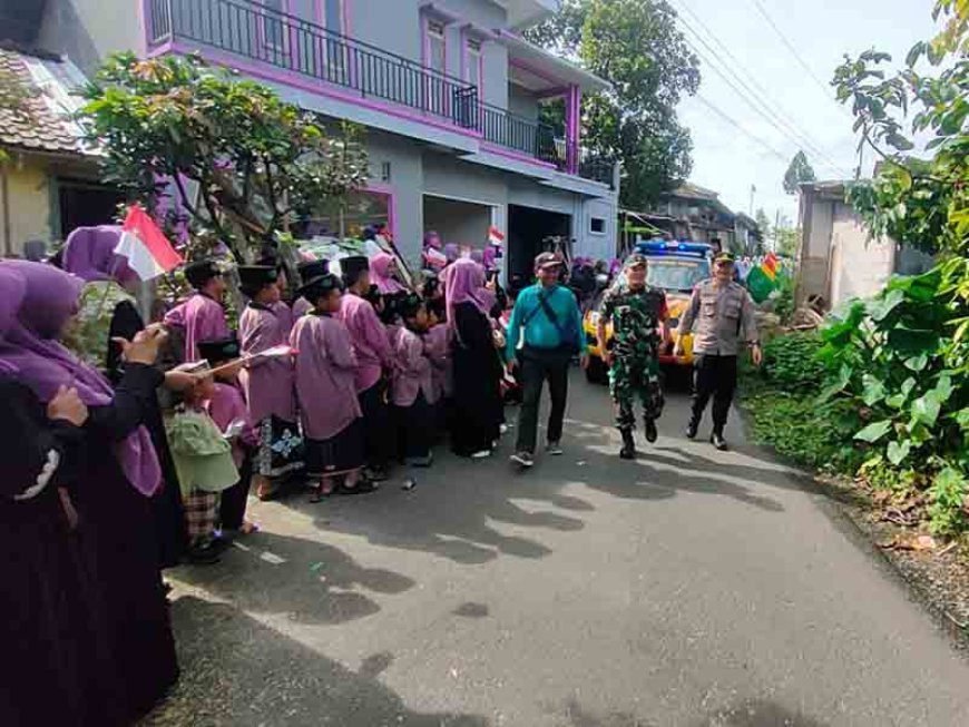 Kawal Pawai Taaruf  Khotmil Quran Akhirusanah TPQ