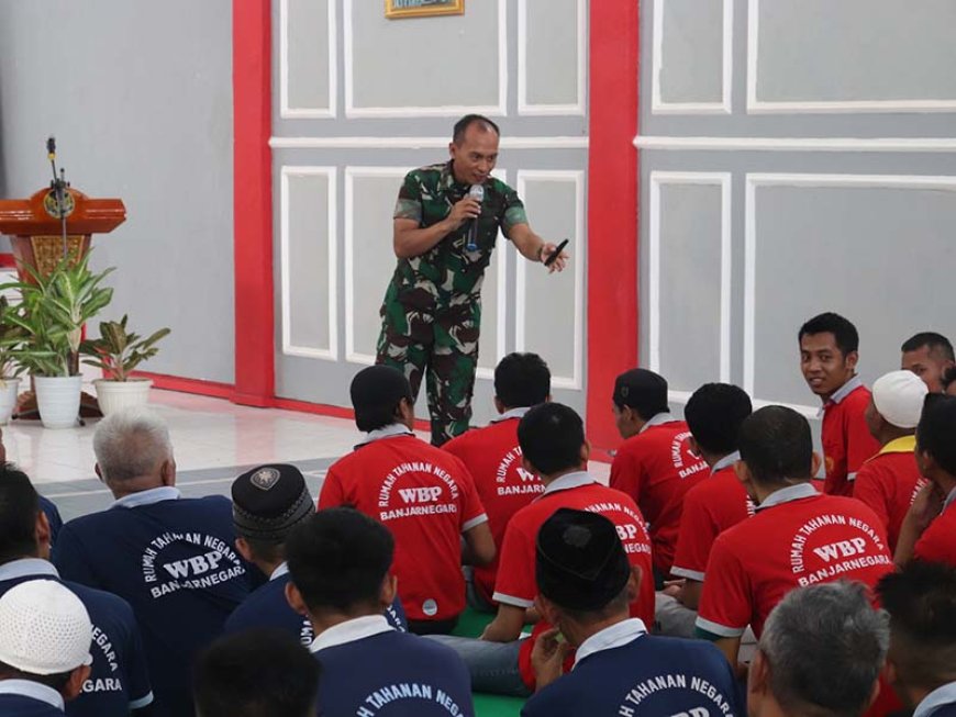 Dandim Berikan Wawasan Kebangsaan Kepada Warga Binaan Rutan Kelas II B Banjarnegara