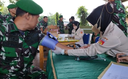 Kodim Tegal Berikan Suntik Vitamin C Kepada Anggota