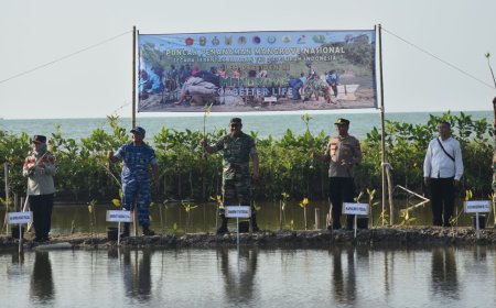 Dandim Tegal Ajak Masyarakat Menanam Mangrove Nasional Serentak Oleh Presiden
