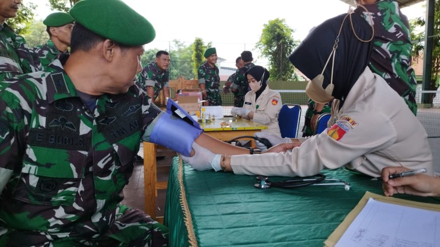 Kodim Tegal Berikan Suntik Vitamin C Kepada Anggota