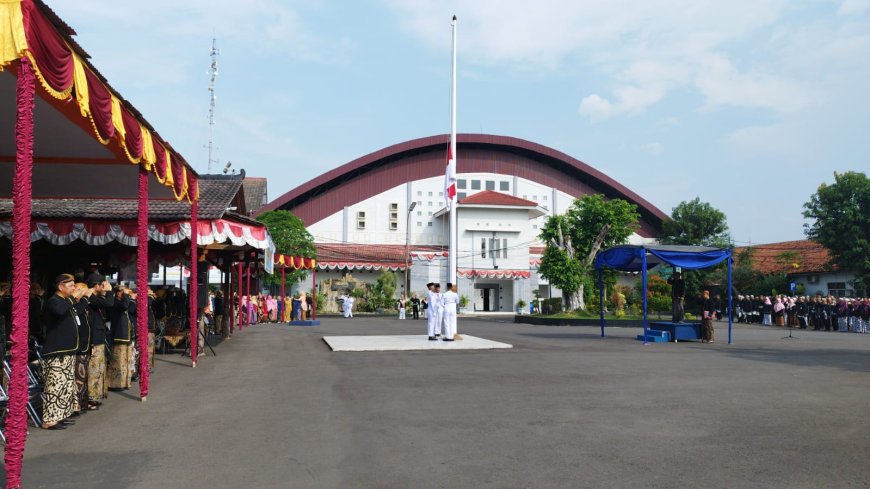 Kasdim Tegal Hadiri Upacar Hardiknas Tahun 2023 Tingkat Kota Tegal