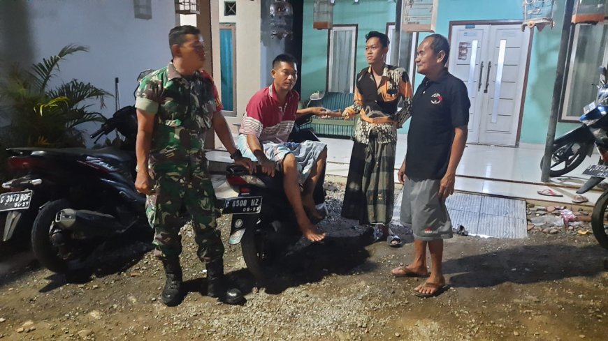 Wujudkan Kemanungalan TNI-Rakyat, Babinsa Tegal Laksanakan Komsos