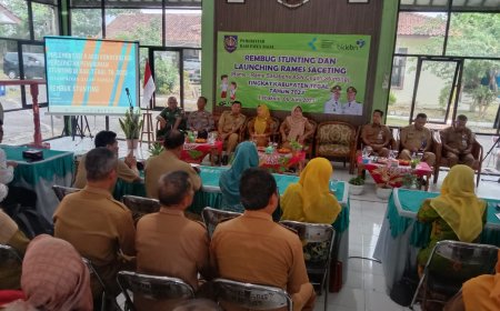 Rembuk Stunting dan Launcing Rames Saceting, Danramil Lebaksiu Kodim 0712 Tegal Hadiri Rakor Stunting
