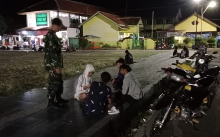 Wujudkan Situasi Kamtibmas Yang Kondusif, Babinsa Kodim 0712 Tegal Lakukan Patroli Dan Sambang Wilayah