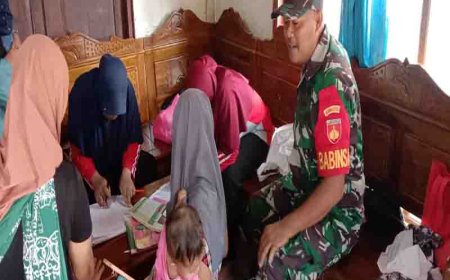 Babinsa Koramil 18/Pagentan Dampingi Kegiatan Posyandu Sebagai Upaya Pencegahan Stunting Di Wilayah