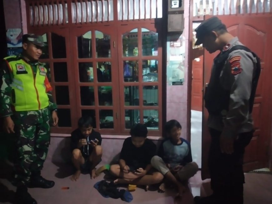 Upaya Pencegahan Tindak Kriminalitas, Babinsa Kodim 0712 Tegal Melaksanakan Patroli Wilayah