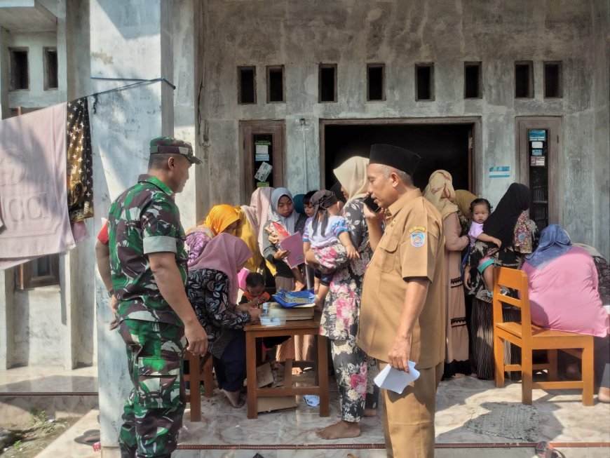 Dukung Program Pemerintah, Babinsa Talang Monitoring Pelaksanaan Posyandu