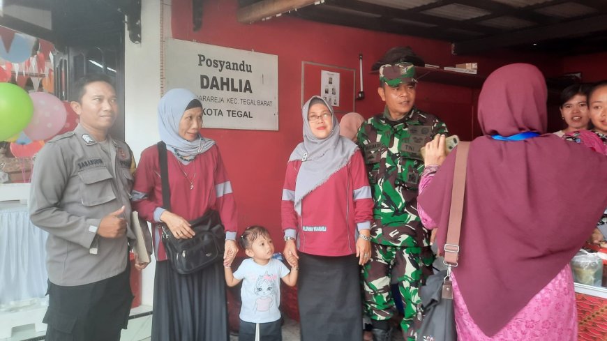 Cegah Stunting, Babinsa Kel. Muarareja Terjun Dampingi Posyandu Balita