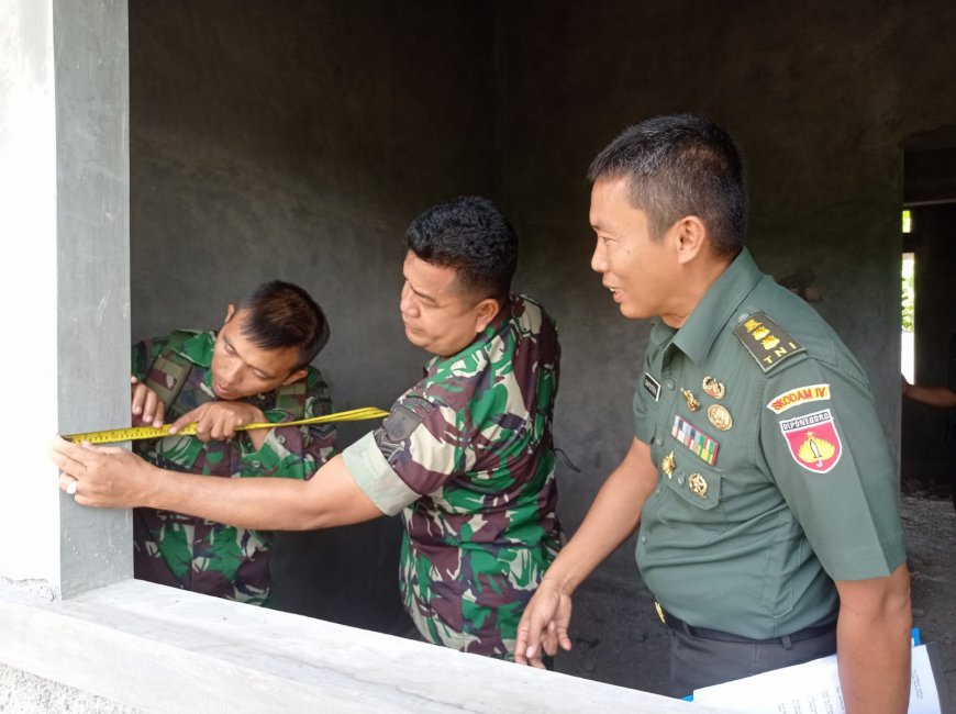 Pamen Ahli Kodam 4 Diponegoro Tinjau Pembangunan Rumah Dinas Kodim 0712 Tegal