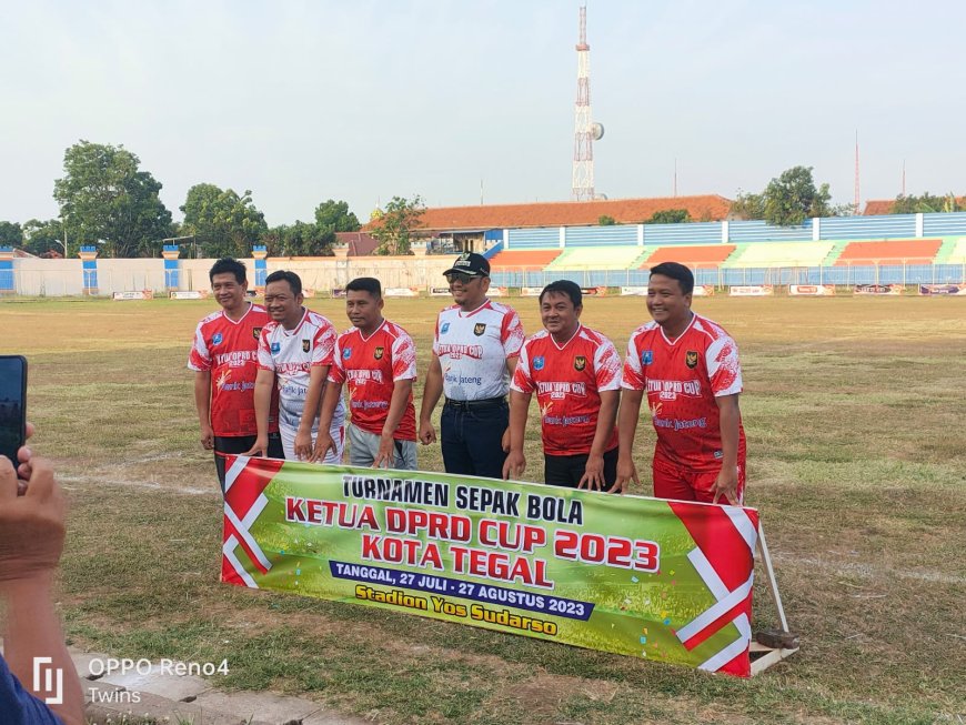 Dandim Tegal Hadiri Pembukaan Turnamen Sepak Bola Ketua DPRD Cup Kota Tegal