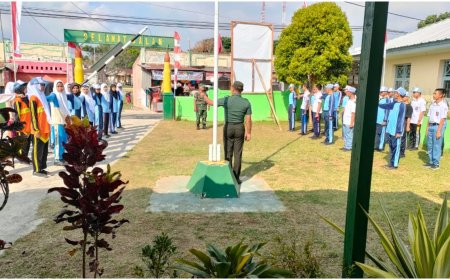 Persiapan Hut RI Ke 78, Babinsa Bumijawa Latih Paskibra