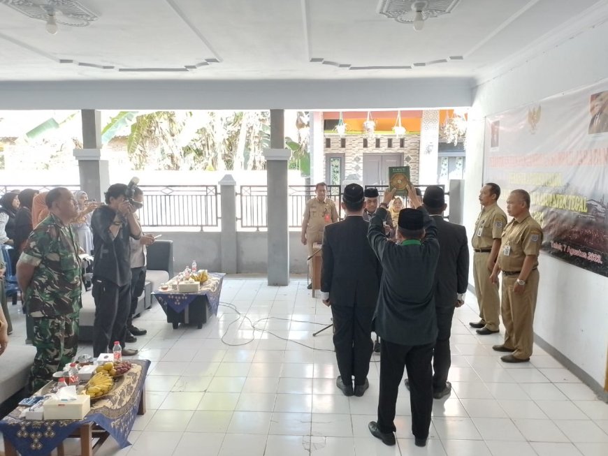 Danramil Pangkah Hadiri Pelantikan Perangkat Desa Talok