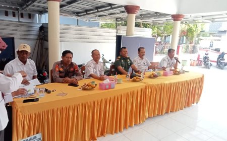 Danramil 10 Dukuhturi Hadiri Pembagian BLT DD Desa Pengarasan