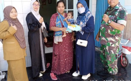 Babinsa Tegal Barat Dampingi Penyaluran Pemberian Makanan Tambahan Kepada Balita Stunting