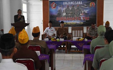 Dandim Anjangsana Ke Sesepuh Dalam Rangka Hut ke 78 TNI   