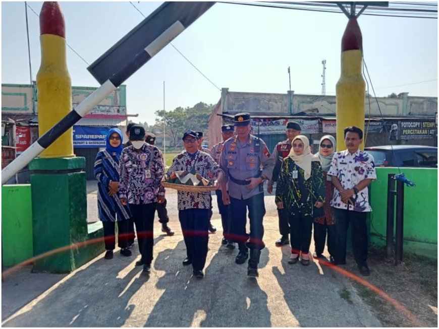 Koramil Bumijawa Mendapat Ucapan HUT TNI Dari Camat Dan Kapolsek Bumijawa