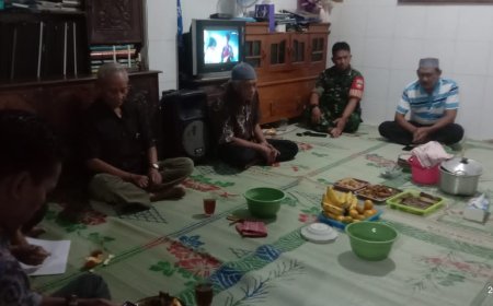 Jalin Silahturahmi, Babinsa Tegal Timur Hadiri Pertemuan  Rutin Ketua RW