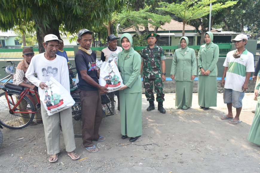 Kodim Tegal Salurkan Bantuan Sembako Dari Ibu Pangdam IV Kepada Masyarakat
